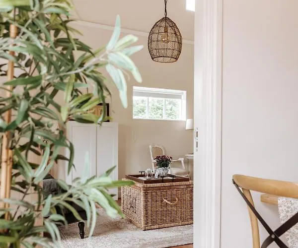 Buytenlust فندق مبيت وإفطار روكانجي